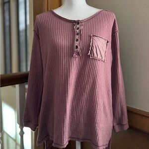 Women’s Ribbed Top